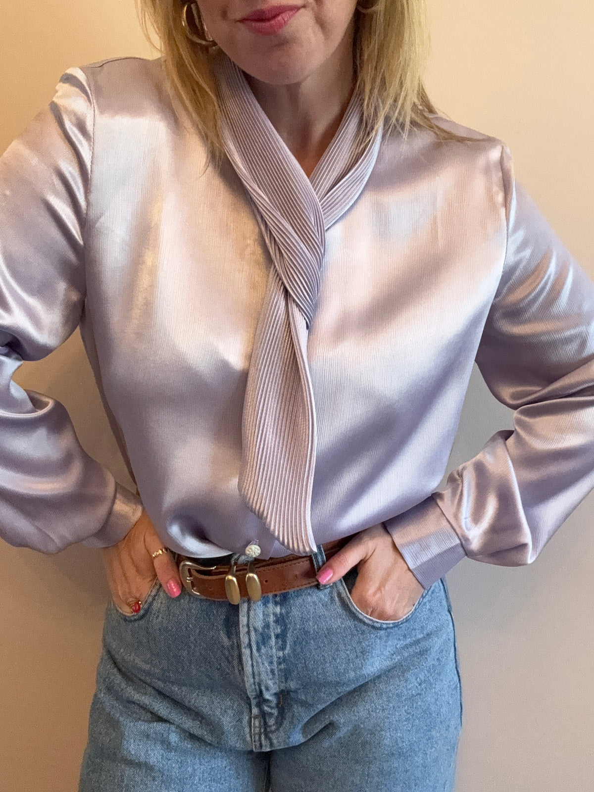 Vintage ‘pleated neck tie’ blouse