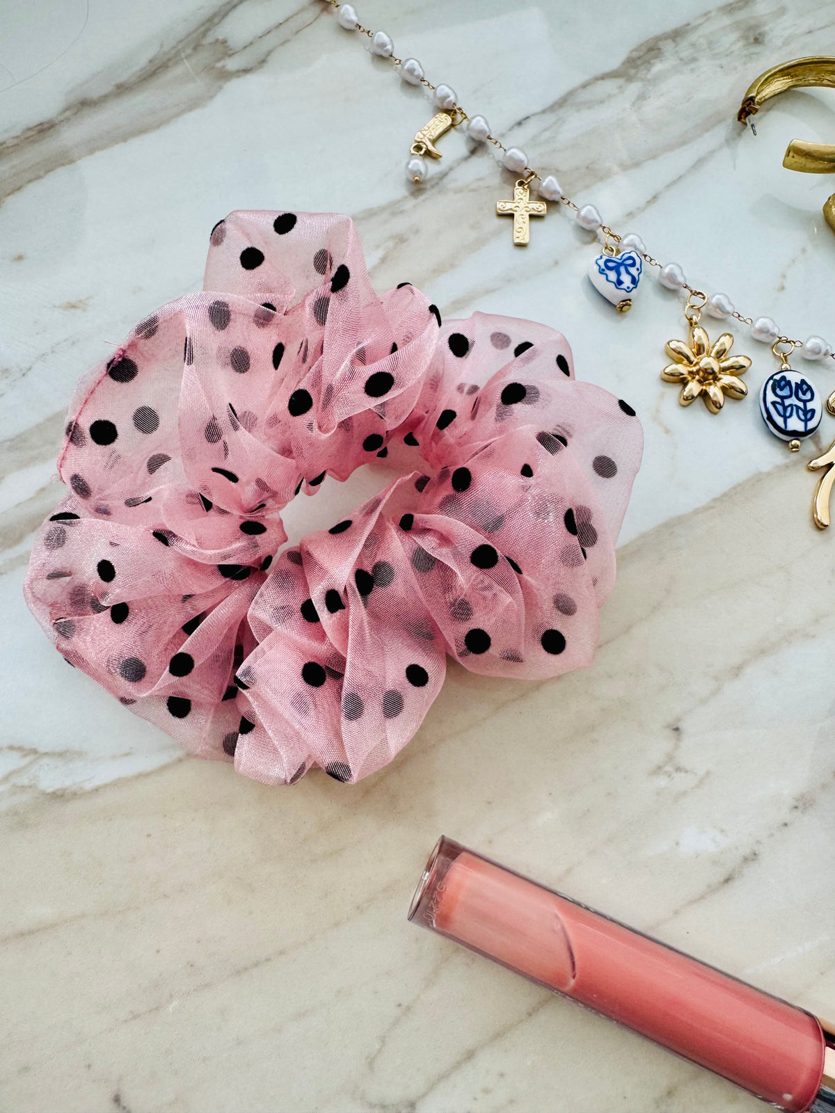 Polka dot scrunchie
