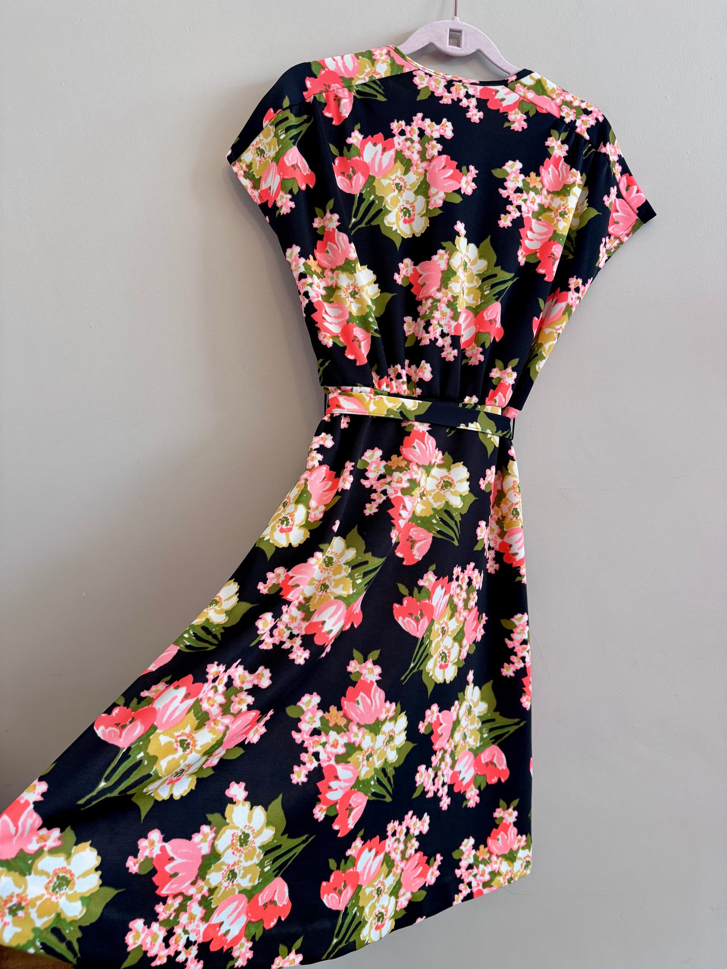 Vintage 1960s floral dress