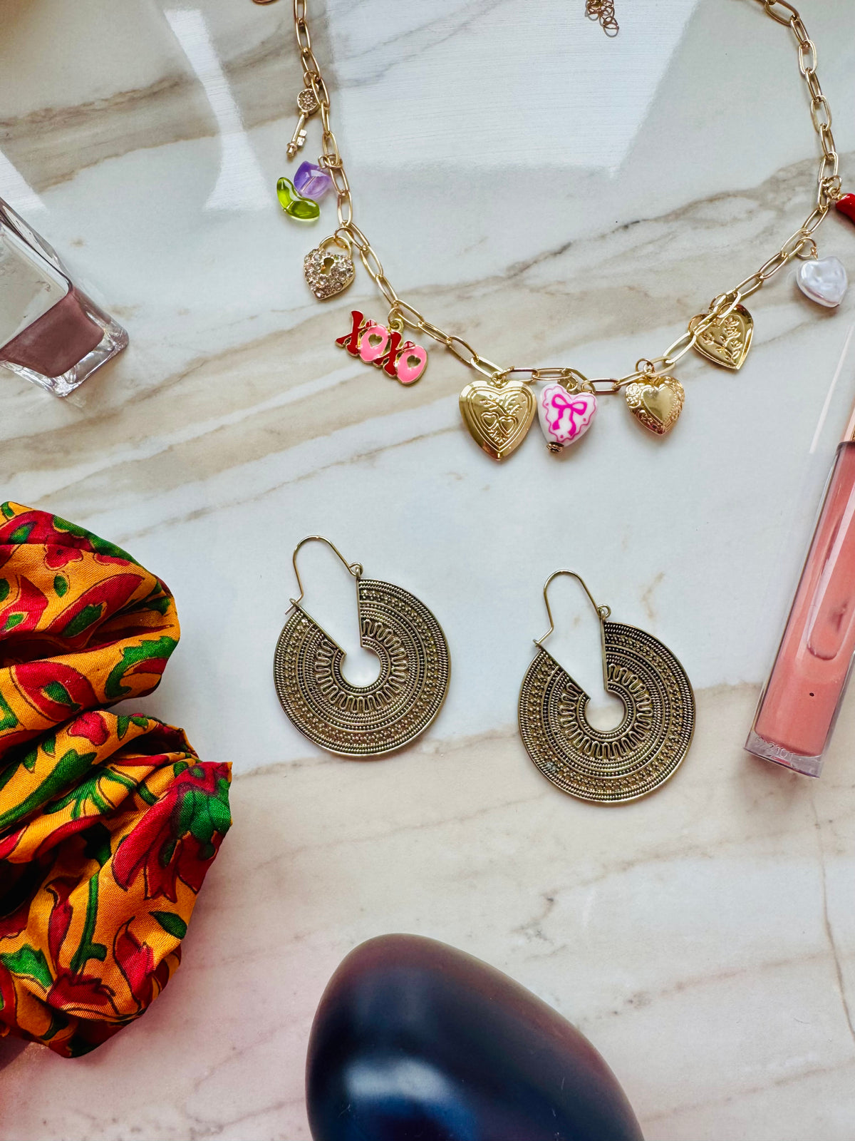 Textured hoop earrings