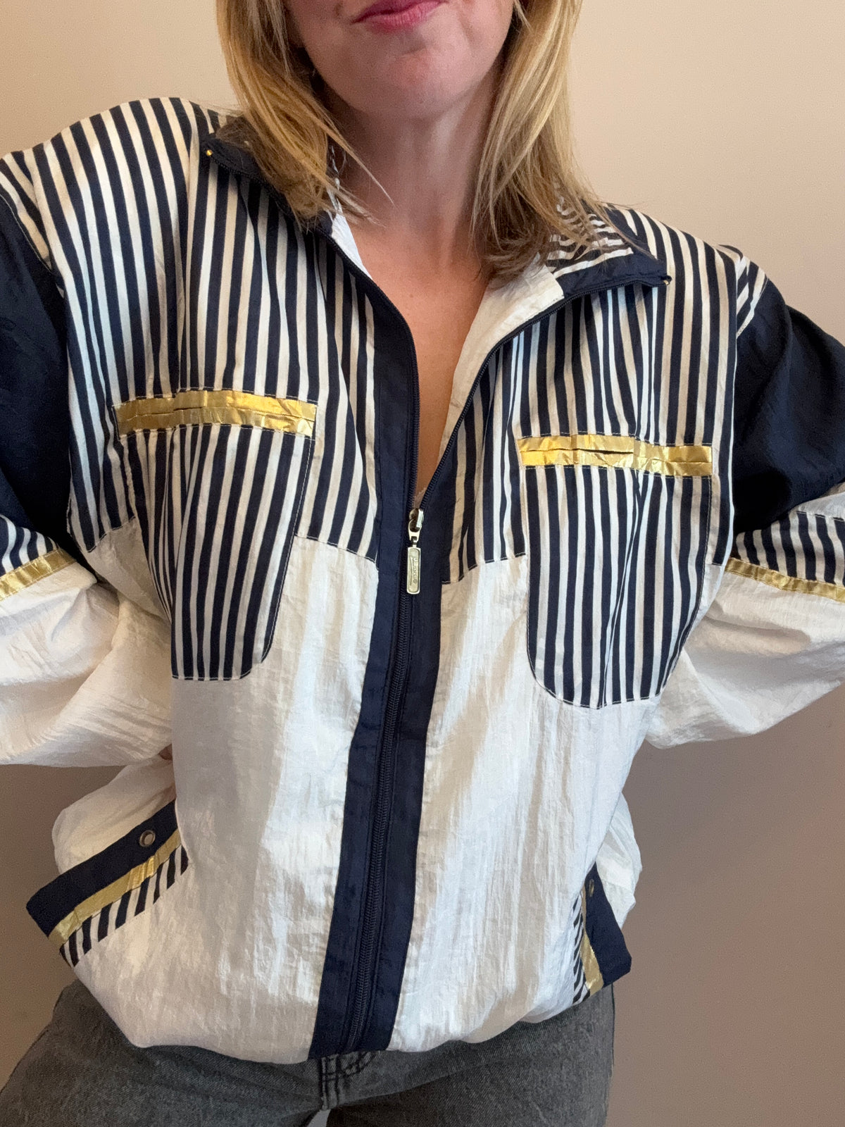 Vintage navy & white windbreaker jacket