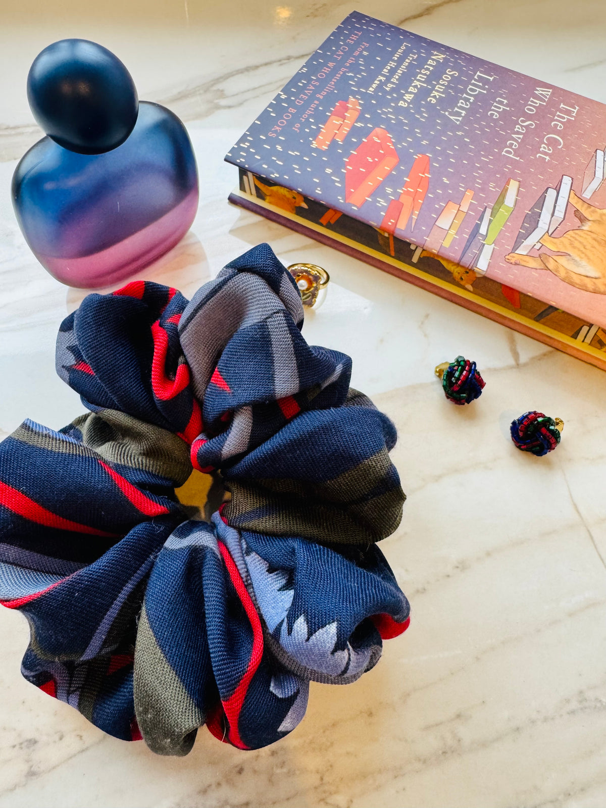 ‘Bookish’ moody blues scrunchie