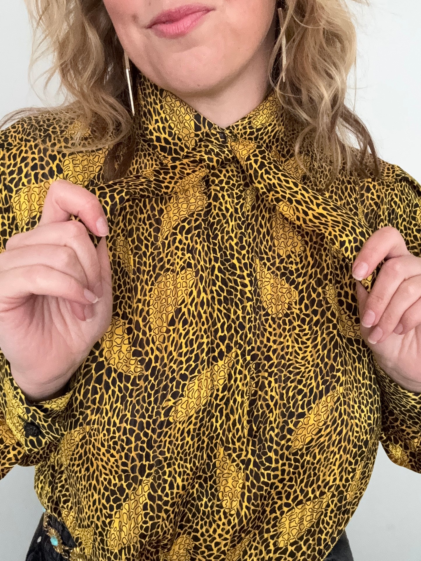 Vintage ‘scarf neck’ contrasting gold & black shirt