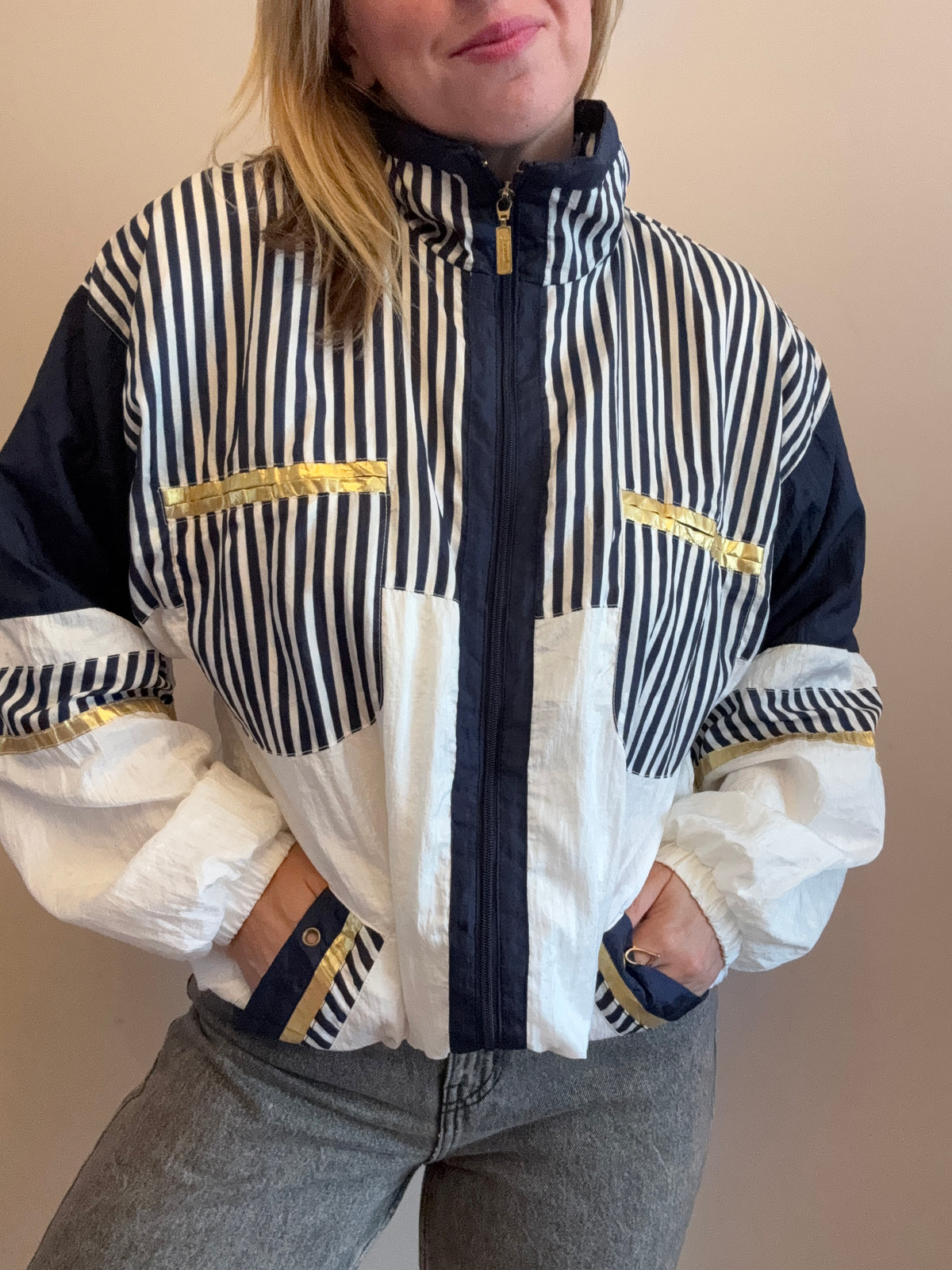 Vintage navy & white windbreaker jacket