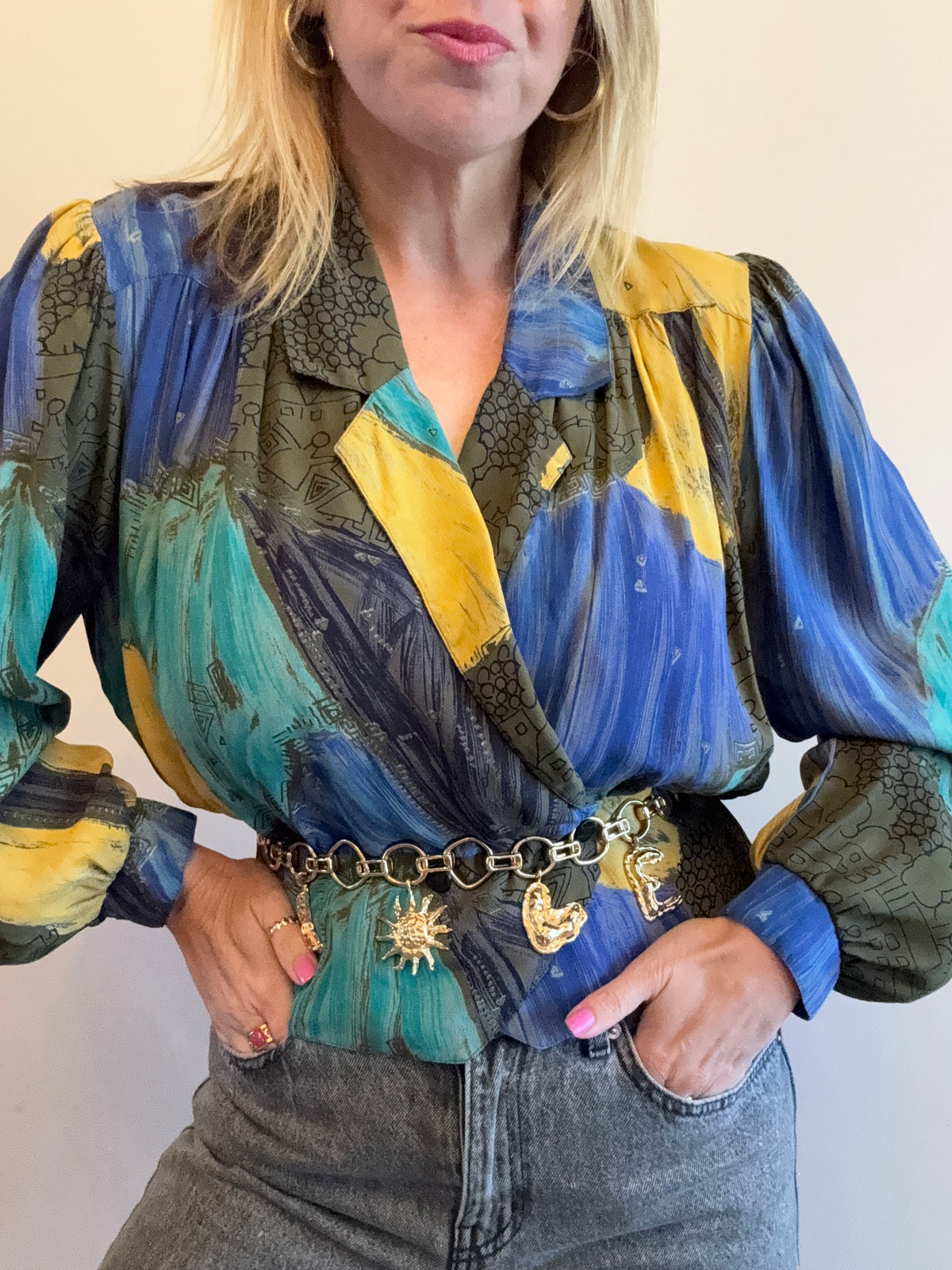 Vintage 1980s ‘vibrant’ abstract blouse