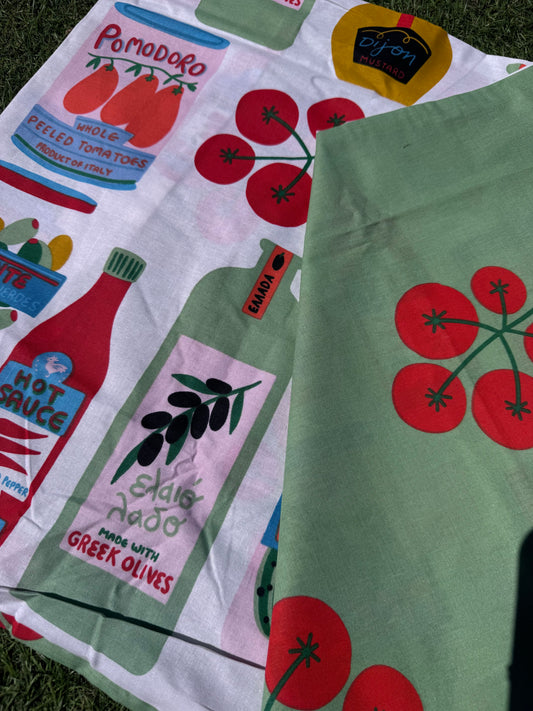 ‘Summer Pantry’ book bed