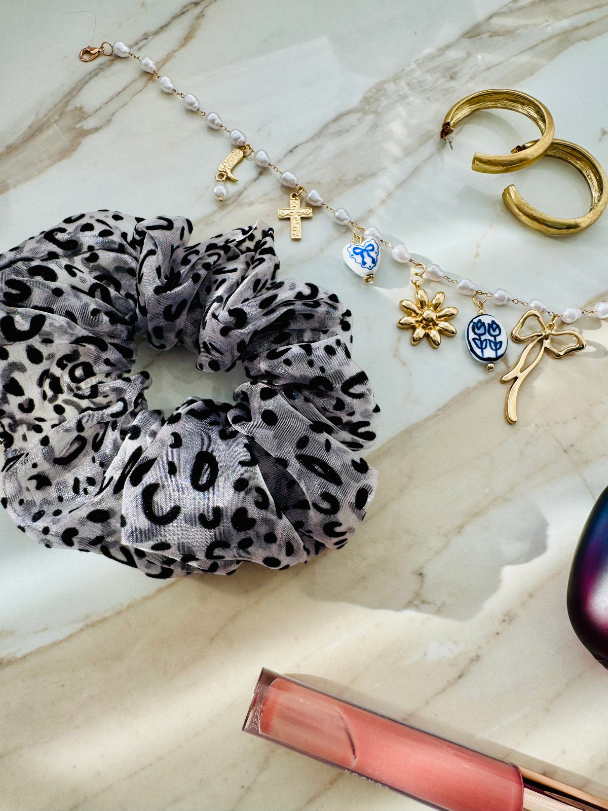 ‘Leopard’ scrunchie