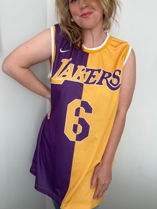 Two-tone split jersey