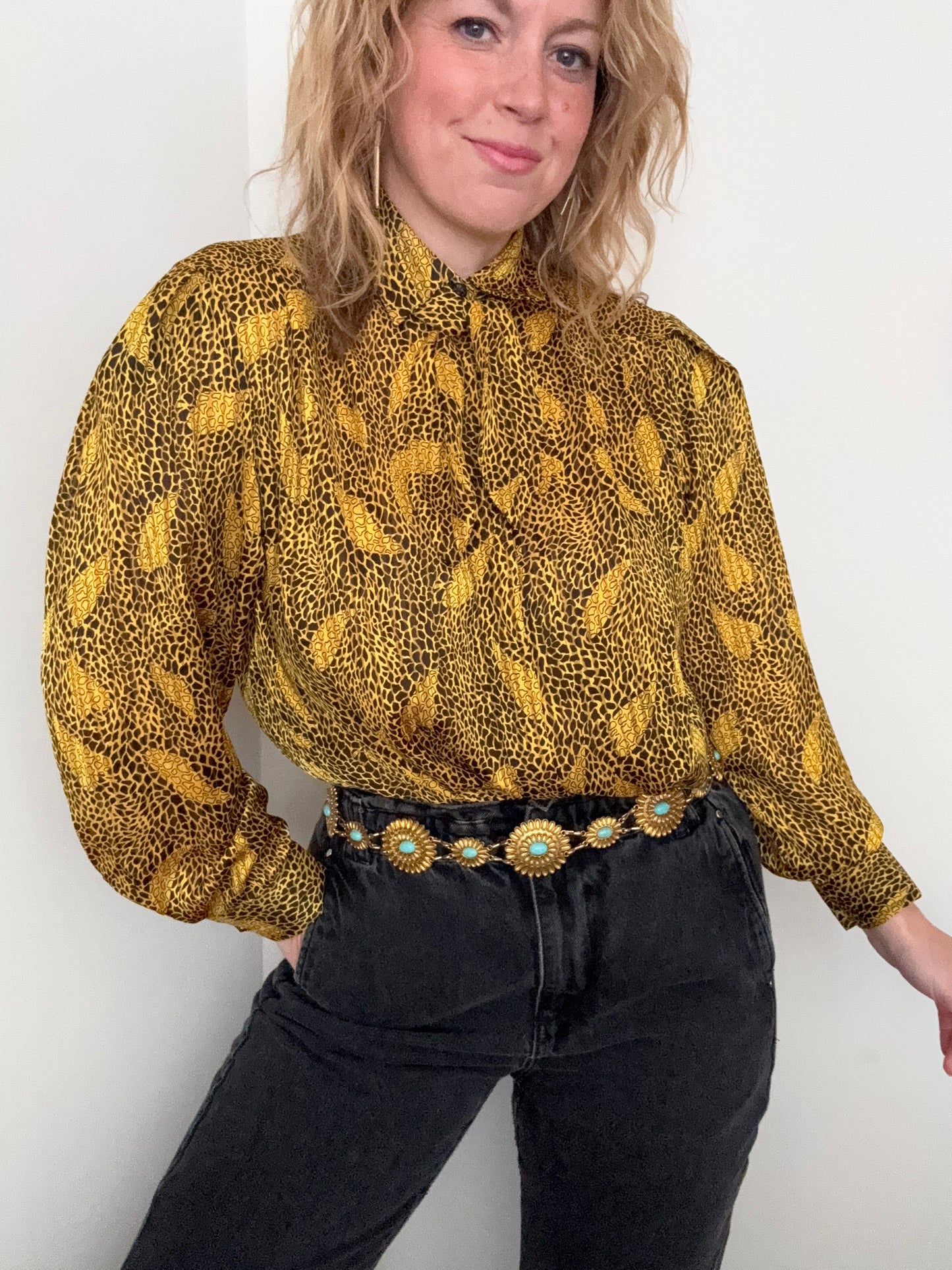 Vintage ‘scarf neck’ contrasting gold & black shirt